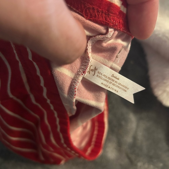 Matilda Jane Merry and Bright Fair Isle Pajama Set Size 8 Reindeer - Picture 5 of 6